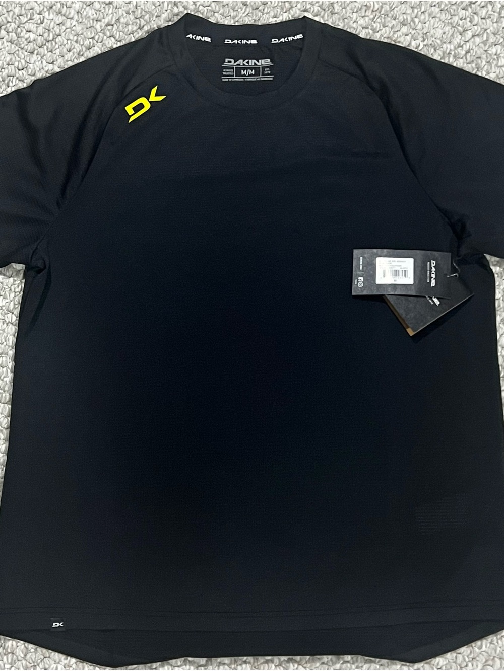 NWT DAKINE Women’s Syncline S/S MTB Jersey Black Evolution Size M